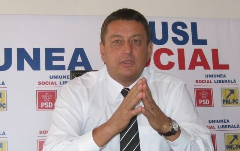 Fiul fostului senator Ovidiu Marian, condamnat pentru trafic de influență, a fost găsit mort într-o cameră de hotel