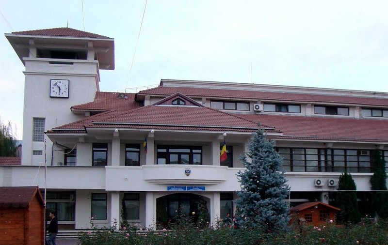 Percheziții DNA la Primăria din Otopeni, într-un dosar de corupţie cu prejudiciu de 35 de milioane de lei