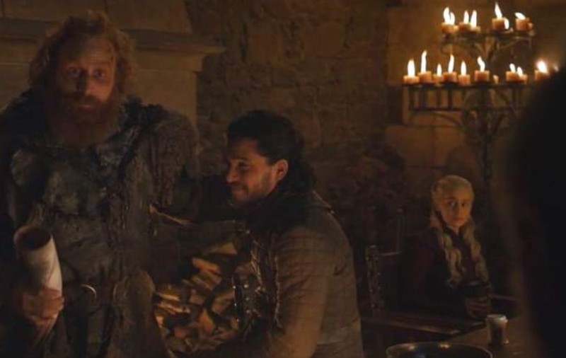 FOTO | Gafă amuzantă în ultimul episod din "Game of Thrones". Un pahar de Starbucks apare într-o scenă a serialului. Răspunsul HBO