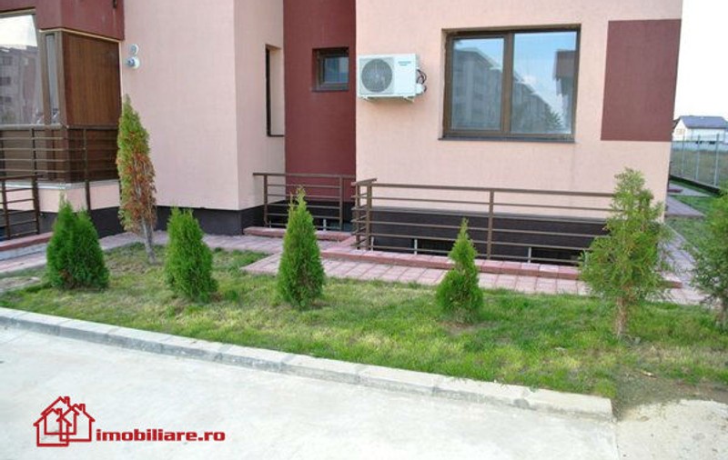 Imobiliare.ro: 3 camere în bloc nou, 75 mp, cu 46.500 de euro!