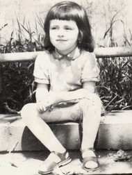 Simona Gheorghe, o fetiță care-și dorea să facă gimnastică de performanță.