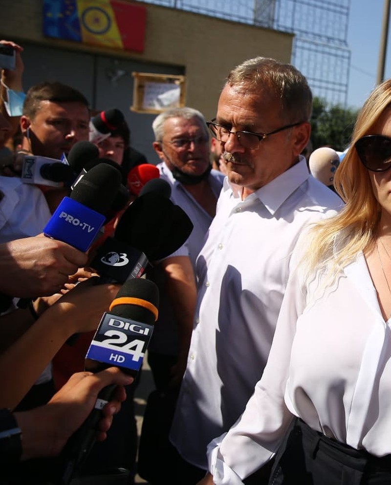 Liviu Dragnea pe 15 iulie 2021, la ieșirea din închisoare. Foto: Dumitru Angelescu / Libertatea