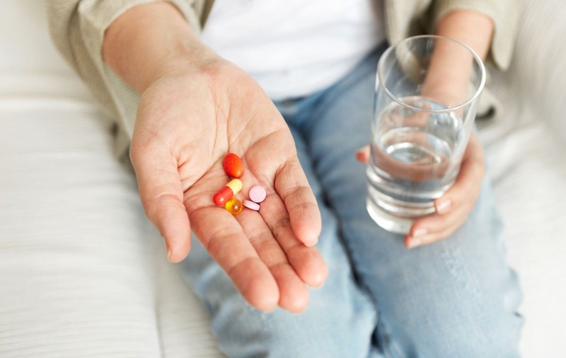 STUDIU | Cum ne afectează viața medicamentele pe care le luăm. Unele substanțe pot schimba felul în care ne comportăm