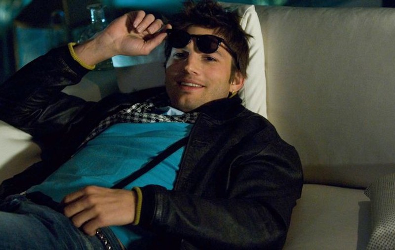 Ashton Kutcher: "Sunt aşa valoros, că ar trebui să fiu clonat"