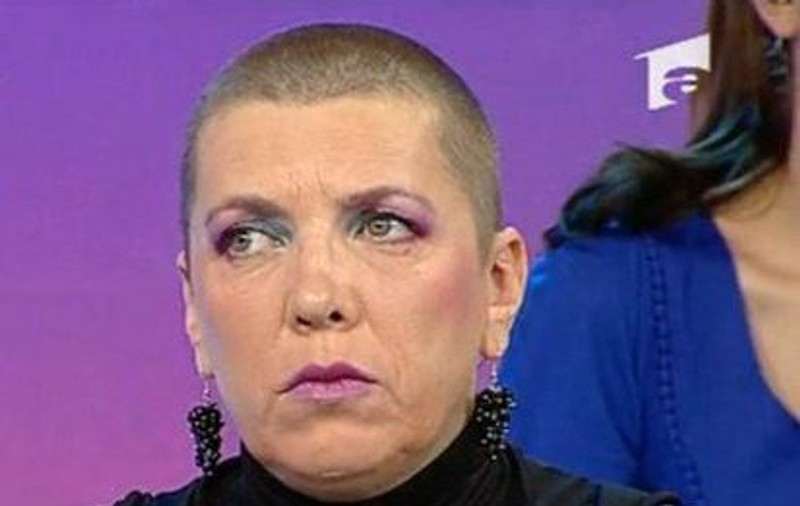 Silvia Dumitrescu îşi lansează albumul aniversar: ”Eram la un pas de a o suna şi pe Mădălina Manole”