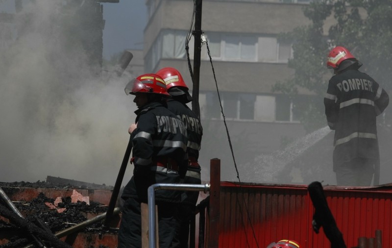 Incendiu la o şcoală pentru copii cu dizabilităţi 