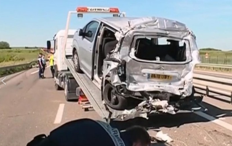 O româncă în vârstă de 25 de ani și fetița ei de doar 1 an și jumătate au murit în Franța! Plecaseră acolo în vacanță de Ziua Copilului