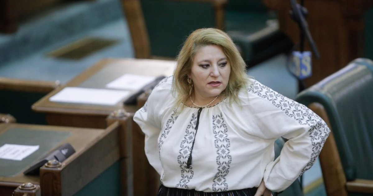 VIDEO Diana Șoșoacă, ținta ironiilor pe Facebook după ce a postat un mesaj fals de susținere din partea lui Donald Trump