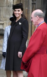 Kate Middleton va naște al treilea copil în același spital