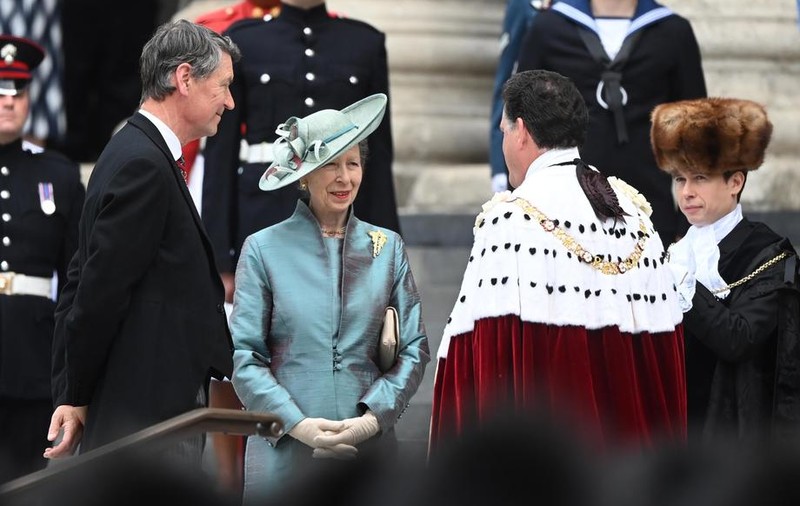 În ce stare e prinţesa Anne a Marii Britanii, care a fost internată după ce a fost lovită de un cal