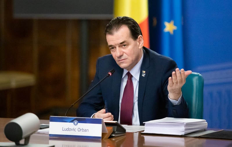 Ludovic Orban, despre tratarea persoanelor infectate la domiciliu: "Este ultima opţiune. Vârful epidemiei, între 1 şi 5 mai"