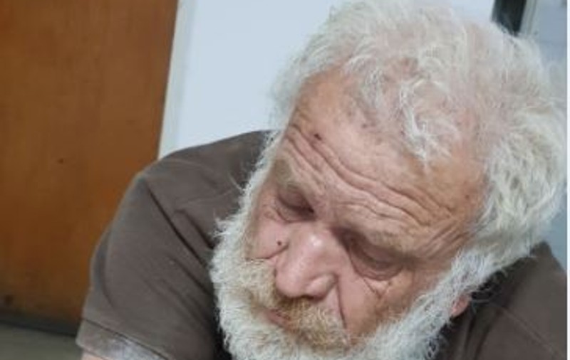 Un om al străzii a fost prins în timp ce se masturba lângă un loc de joacă din Capitală!