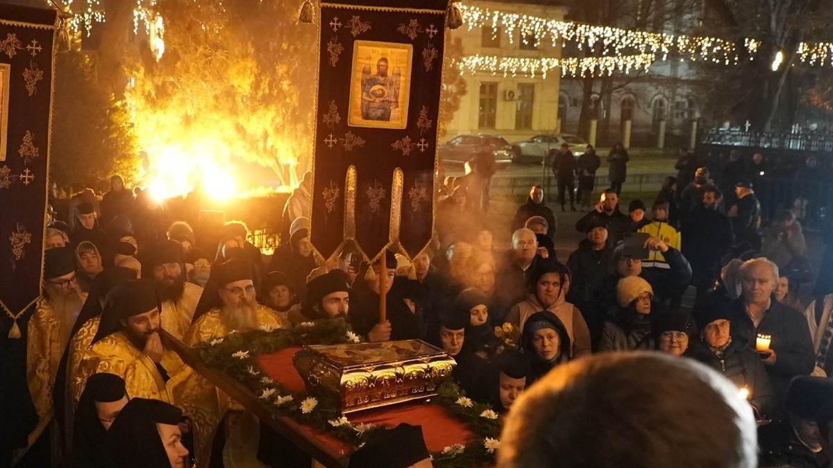 Sfântul Andrei, sărbătorit la Galați printr-o procesiune la care au participat sute de oameni Sursă:Facebook/Arhiepiscopia Dunării de Jos