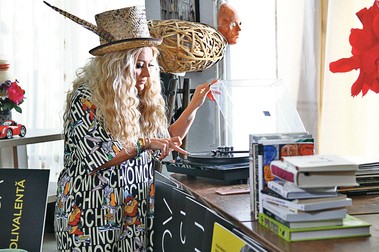 Delia și Horia Brenciu împart acum vinilurile, în pauza dintre filmări