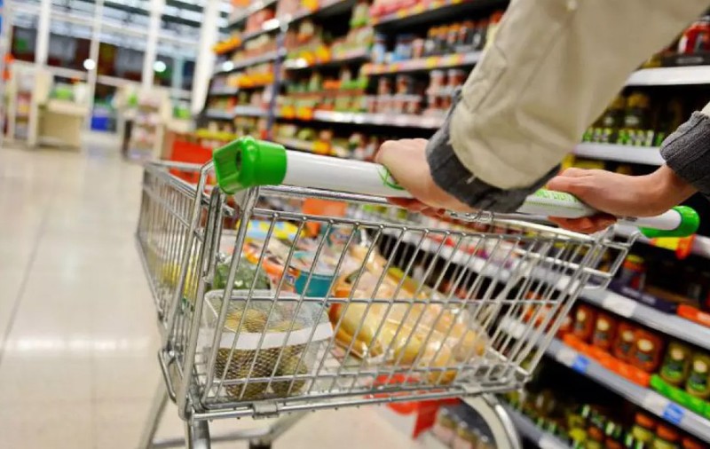 Cum a reușit un hoț misterios să scape de procurorii din Alba, după un furt dintr-un supermarket. Ce s-a întâmplat