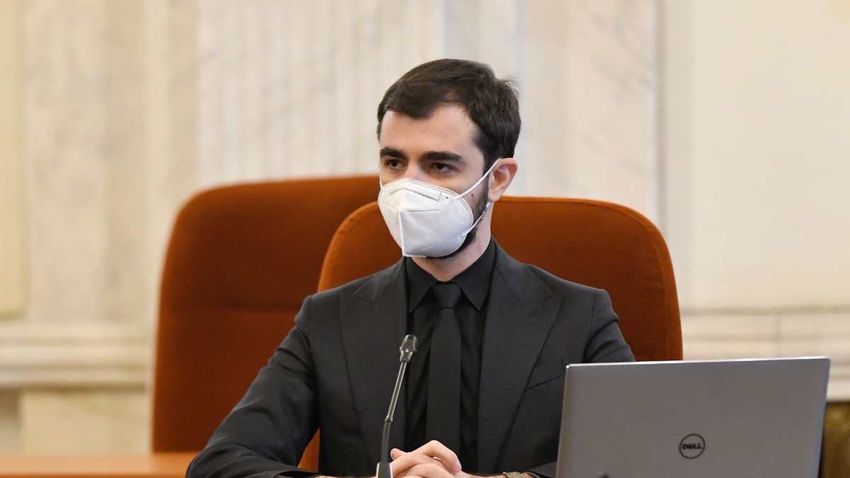 Ministrul economiei, despre neimpozitarea salariului minim: „Este o măsură care s-ar aplica tuturor”