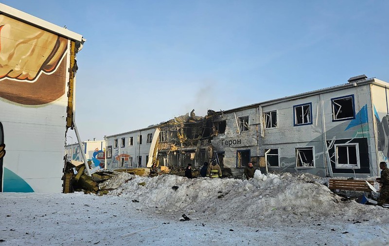 O regiune din Rusia vrea să pună copiii la muncă în fabrici militare. Cum își motivează demersul