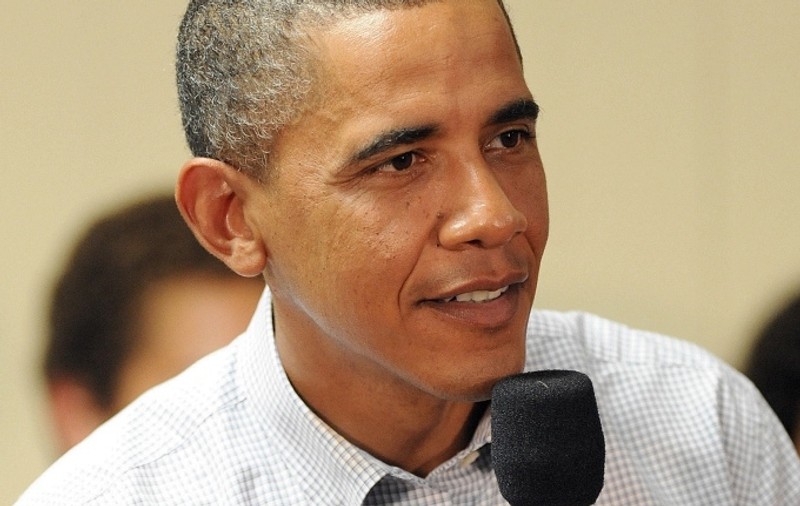 Politicienii ţin la imaginea lor. Barack Obama s-a vopsit 