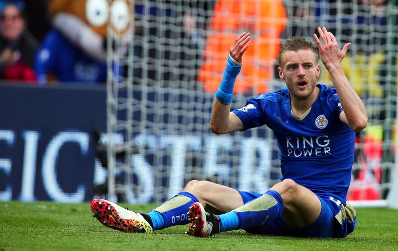 ”Vulpile” sunt la mare căutare în Anglia. Vardy, fotbalistul anului