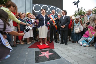 În 2011, marea actriță a primit o stea pe Walk of Fame, în București