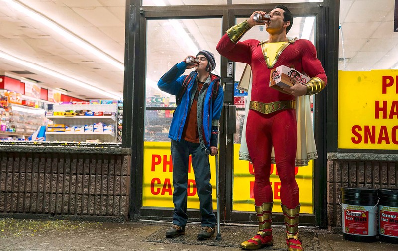 Cronică de film / «Shazam!», comedia cu supereroi care ne face să-l uităm pe Superman