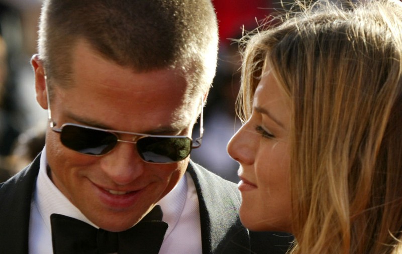 Jennifer Aniston, despre divorțul lui Brad Pitt: „Asta e karma ta!”