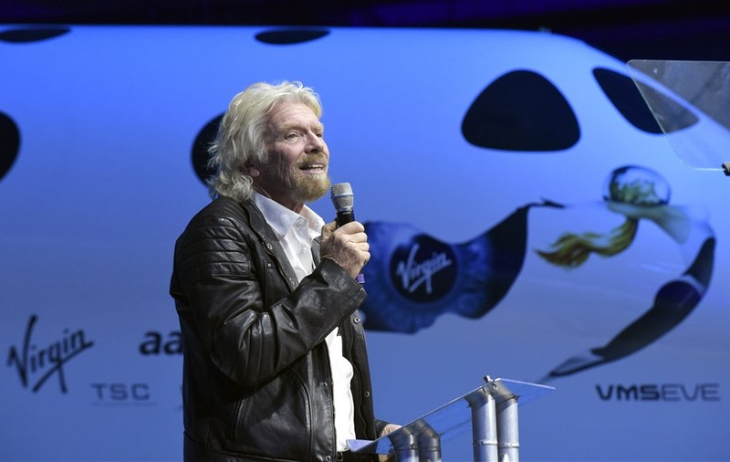 Compania aerospațială a lui Richard Branson cere falimentul. Eșecul trimiterii unui satelit pe orbită a lăsat-o fără finanțări