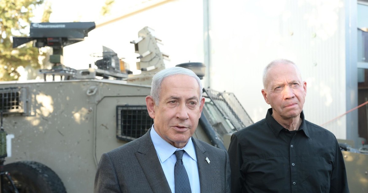 Benjamin Netanyahu (stânga), alături de Yoav Gallant Foto: Hepta
