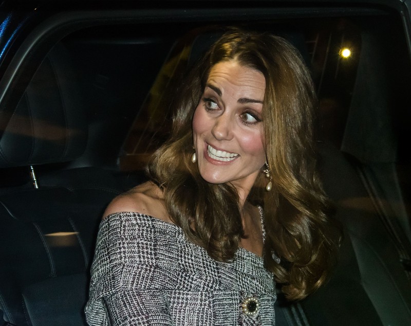 Motivul pentru care Kate Middleton are trei bijuterii pe degetul inelar | FOTO