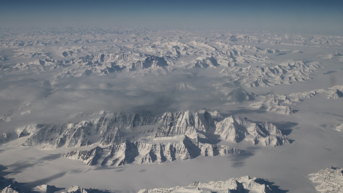 Ghețarii din Antarctica s-au topit de trei ori mai repede în ultimii cinci ani