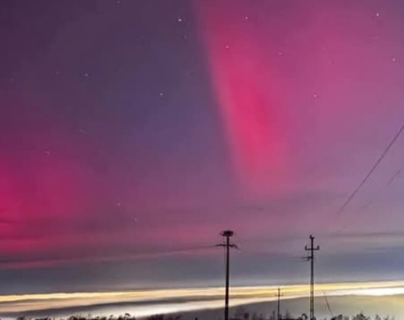 Imagini spectaculoase la Cluj cu aurora boreală vizibilă în noaptea de 1 ianuarie