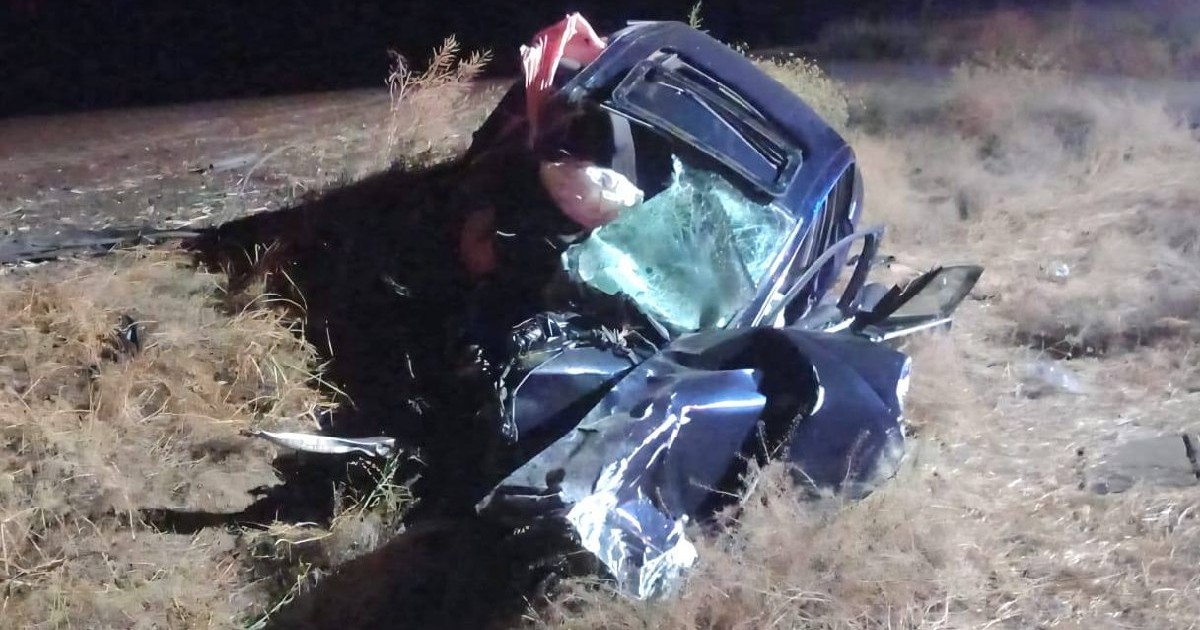 O mașină deformată în urma unui accident rutier din Teleorman