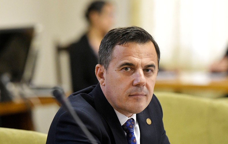 "Curăţenia" promisă de Ion Ştefan în ministerul Dezvoltării a eşuat. Reorganizarea se amână