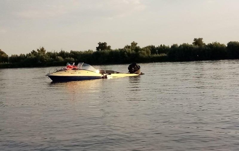 Accident naval cu 13 răniți la Murighiol. Trei persoane au fost transportate la spital