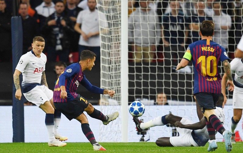 Liga Campionilor, etapa a doua. Barcelona a învins la Londra. Napoli, succes dramatic cu Liverpool. Show PSG!