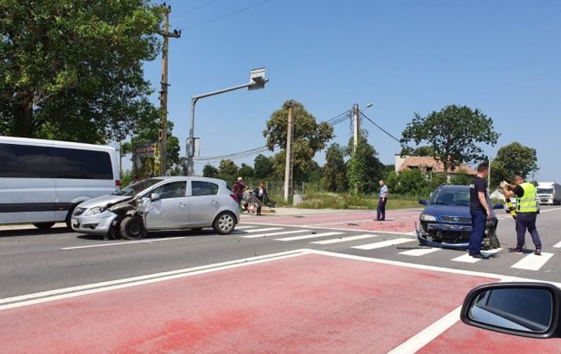 VIDEO | Accident incredibil la Răcari! O femeie a fost rănită