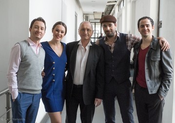 Horațiu Mălăele și echipa de actori care deschide petrecerea de Revelion la TVR 1