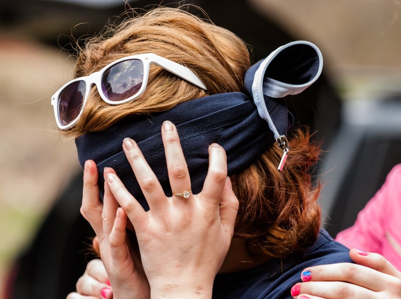 Victimele traficului trebuie să se ascundă și de gura lumii