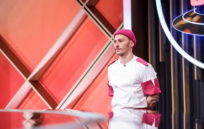 Alex Bunea, salvat de la eliminarea de la „Chefi la cuțite”, de Florin Dumitrescu. Ce se întâmplă în ediția difuzată în această seară