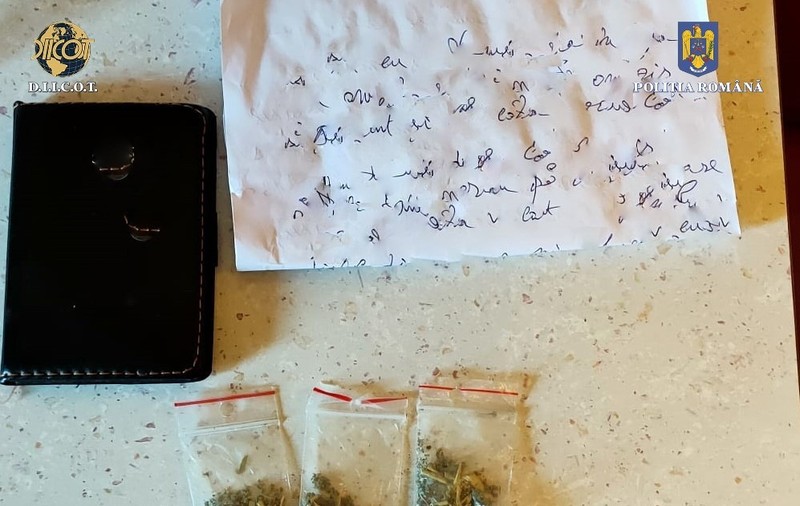 Percheziții în mai multe penitenciare din țară, într-un dosar de trafic de droguri. Cum erau aduse substanțele deținuților