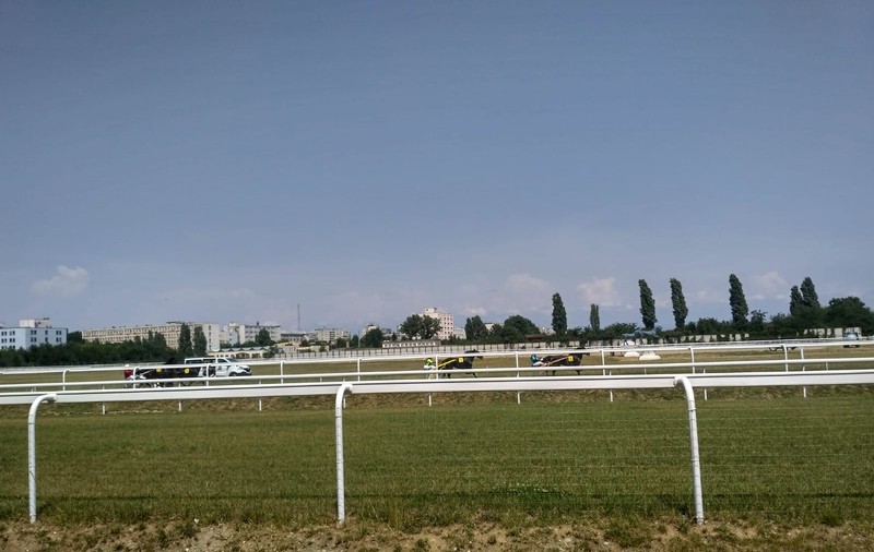 REPORTAJ/ Trista istorie a Hipodromului din Ploiești. În căutarea gloriei de altădată și a timpului pierdut/  VIDEO&FOTO