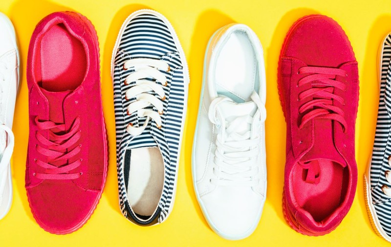 4 modele de sneakers care nu se vor demoda niciodată