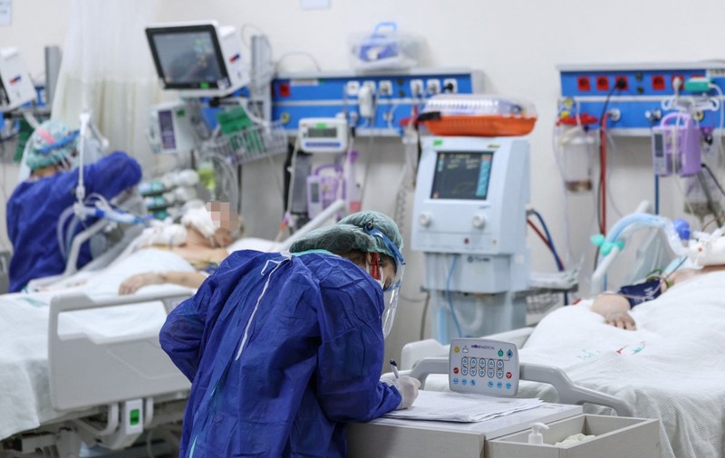 Doctorul Adrian Marinescu, după creșterea cazurilor de COVID: „Se vede presiunea pe spitale”