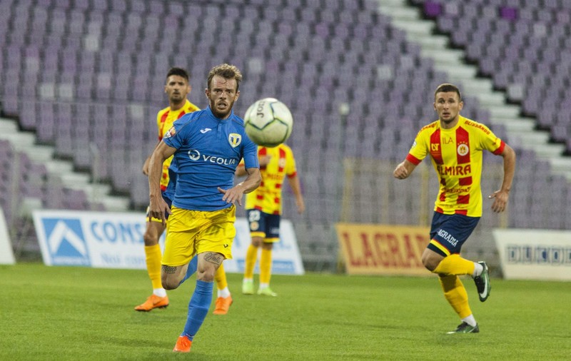 Liga 2, etapa a 6-a. Farul a trecut de Csikszereda. Turris Tr. Măgurele, fără greșeală. Rapid a cedat acasă! Petrolul bate la Ripensia