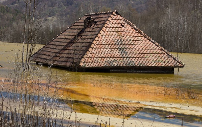 (P) Tu cum îți protejezi casa împotriva furiei naturii?