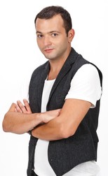 Mihai visa de mic să facă radio. A fost și motivul pentru care s-a mutat la București