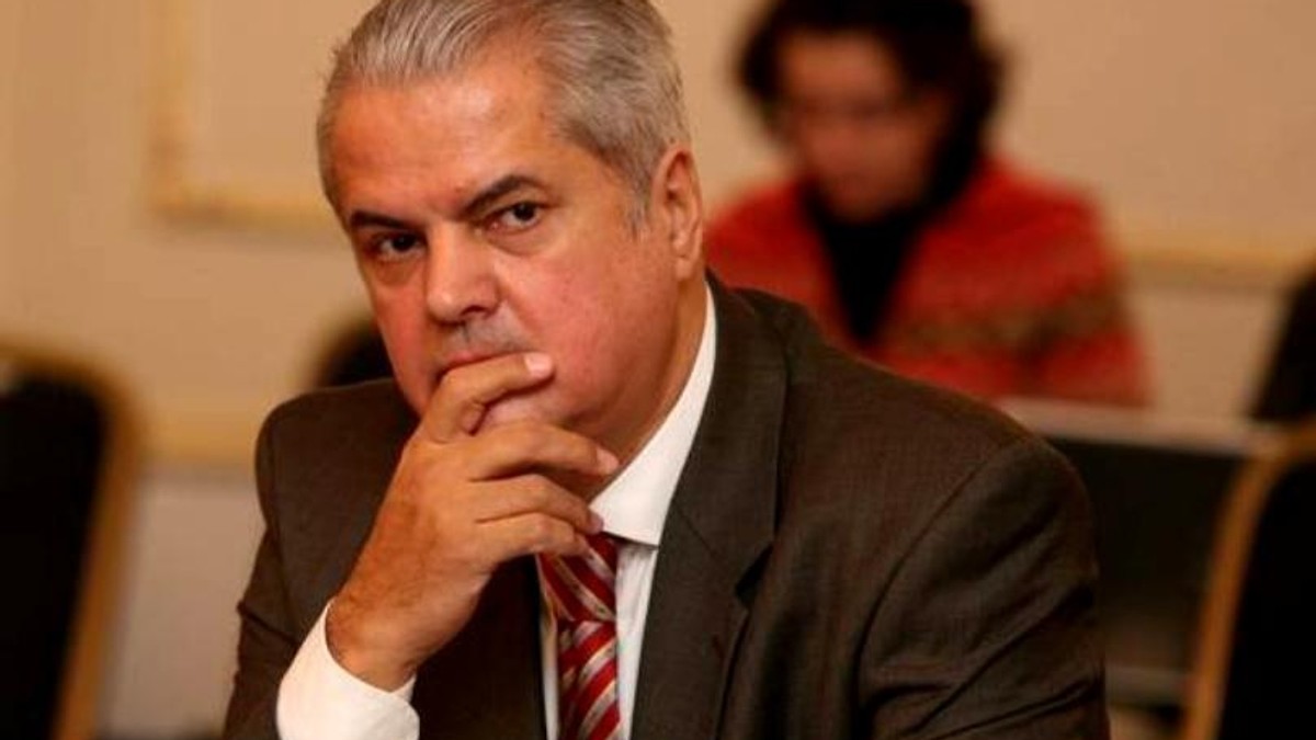 Adrian Năstase, vizită la Palatul Victoria