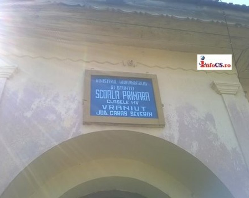 Noul an școlar 2017 începe cu lipsuri mari. Mii de elevi din Giurgiu învață în școli fără apă potabilă. Peste 20.000 de copii nu primesc cornul și laptele în Covasna