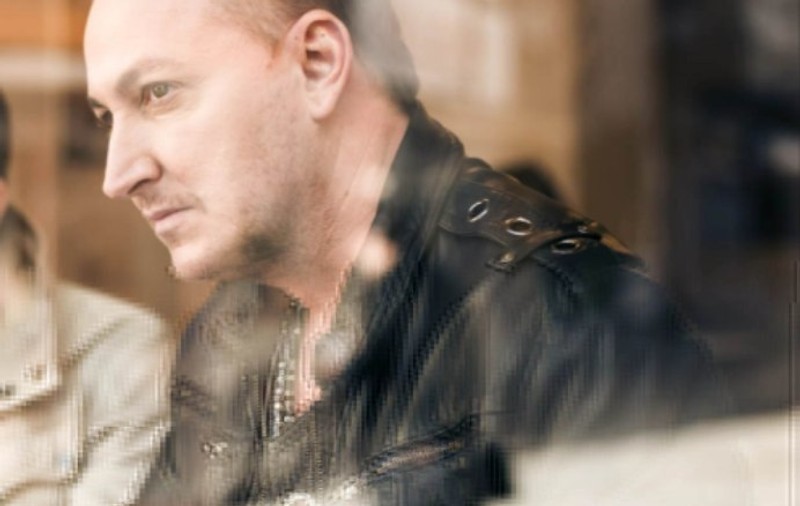 DJ Gino Manzotti scapă de închisoare. Componentul trupei DJ Project, condamnat în dosarul „Minore pentru VIP-uri”, va munci în folosul comunității