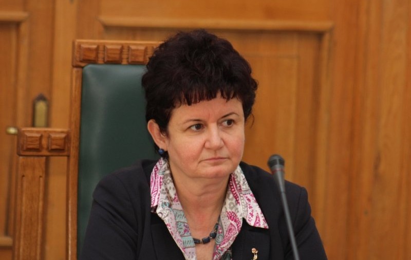 Doina Azoicăi, fost decan al Facultății de Medicină din UMF Iași, a fost achitată. Era acuzată că a primit mită o tavă și un ceainic de argint